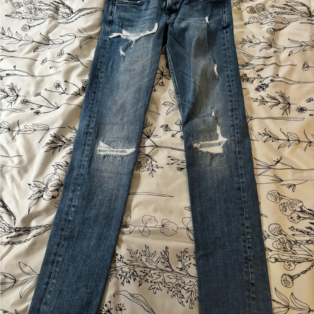 Women's Skinny Jeans - Distressed Blue